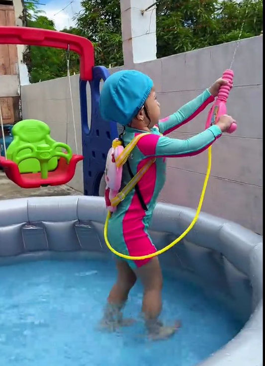 أفضل مفاجأة وهدية لصغيرك 🎒💦 الحقيبة المائية للأطفال مع كابوس رشاش – متعة اللعب تبدأ من هنا! ☀️