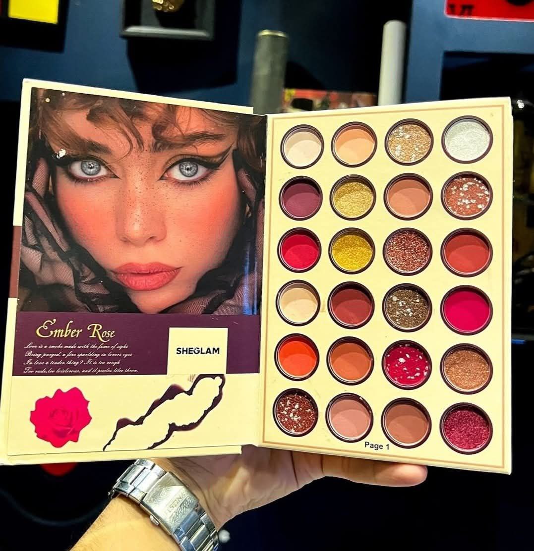 Palette SHEGLAM LIVRE 🥰 ( Eyeshadow, Highlighter, Blusher, Concealer powder )  😍❤️